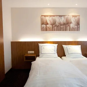 Hotel Empire, Lussemburgo