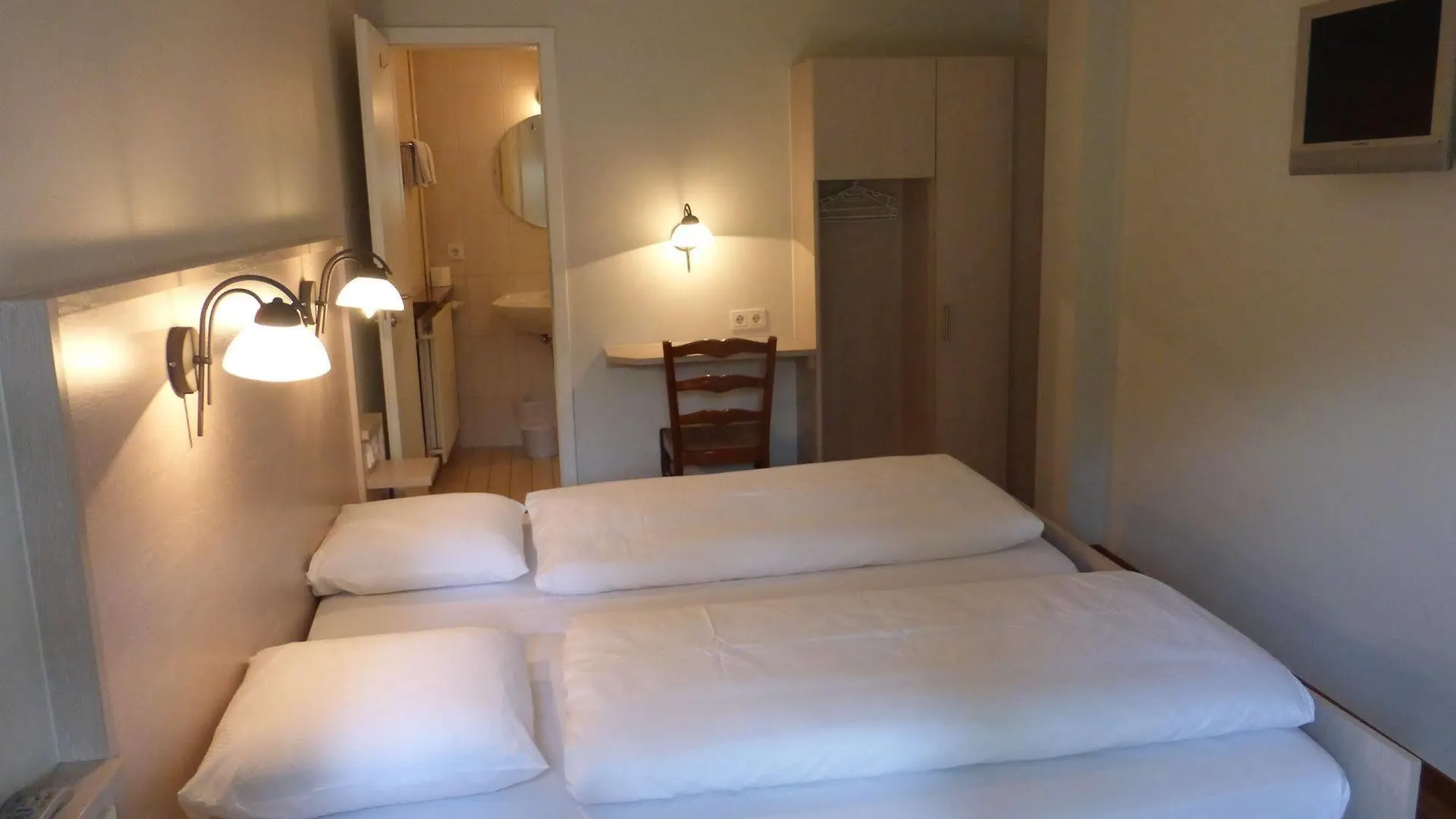 ***  Hotel Du Parc Diekirch Luxembourg
